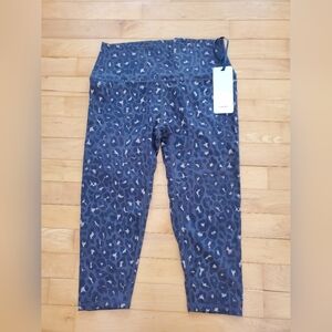 Varley Leopard Print Athletic  Leggings. Size L